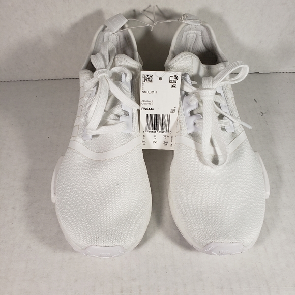 NWT Men's Adidas NMD_R1 "Triple White " - Picture 2 of 6